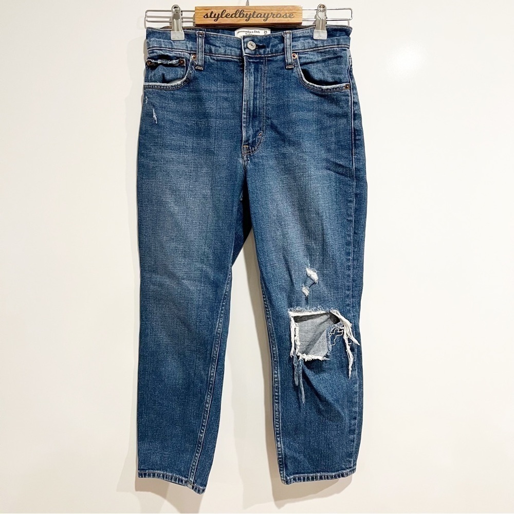 Abercrombie & Fitch The Mom Jean High Rise